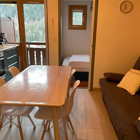 2 Pieces - 4 Personnes Chatel